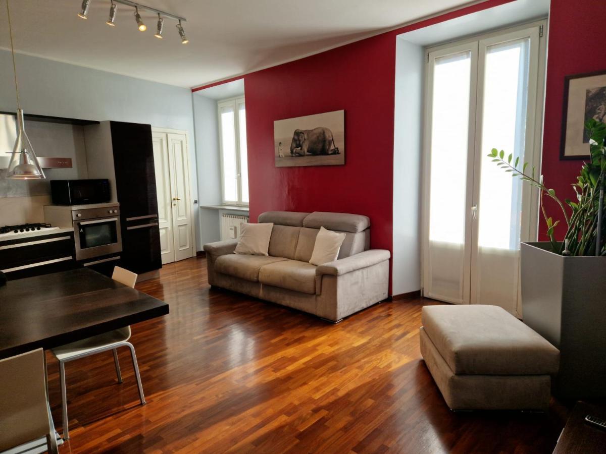 Cozy Flat Mins Walk To Navigli And Metro Porta Genova Apartment มิลาน ภายนอก รูปภาพ